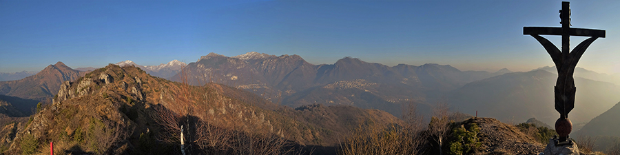 Dalla Croce Alpini di Bracca del Pizzo Rabbioso vista panoramica